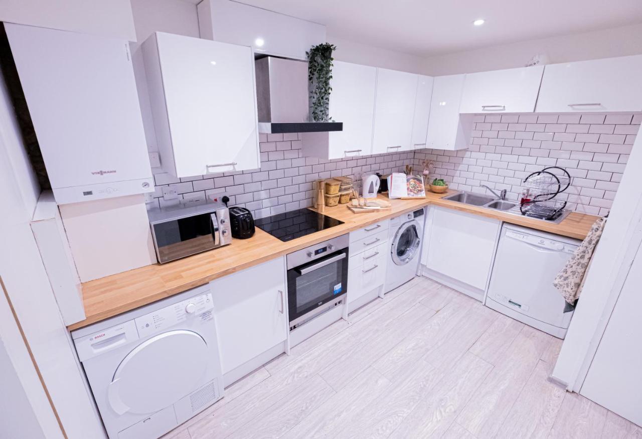 Forest Work & Relax Accommodation Overstone Extérieur photo